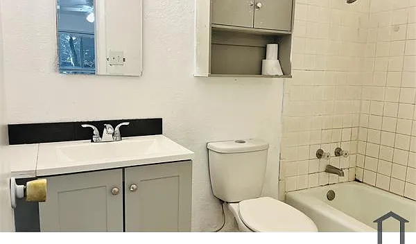 8200 Copper Ave NE #A — Photo 10