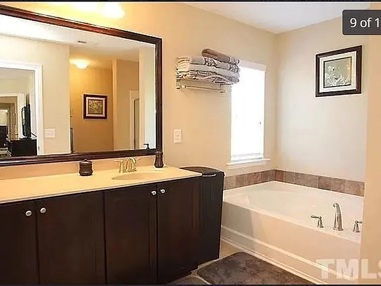 1918 Whirlaway Ct — Photo 9