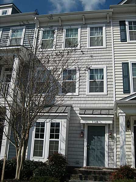 1st image of 3148 Greenwood Dr
