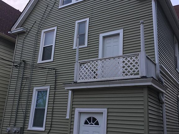 2nd image of 2861 N Cramer St