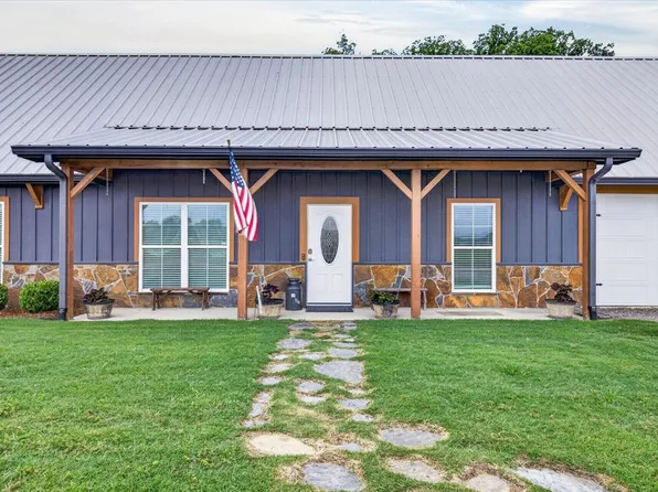114 Lakewood Rd, Trinidad, TX 75163