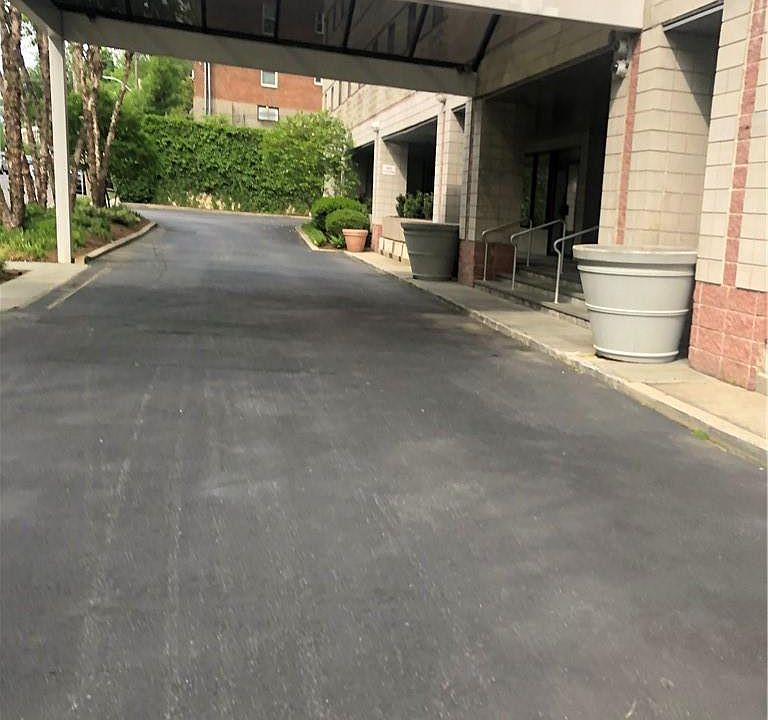 1st image of 1020 Warburton Avenue #6B
