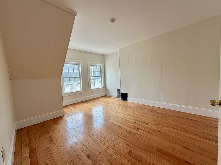 21 Bentley St — Photo 11