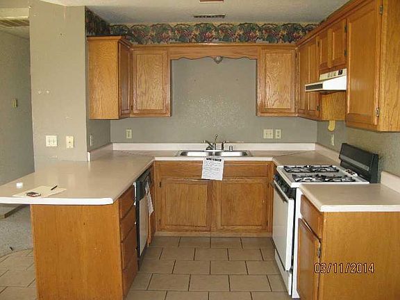 3rd image of 1611 E Wildwood Ln