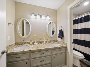 150 Golfview Dr, Montgomery, TX 77356