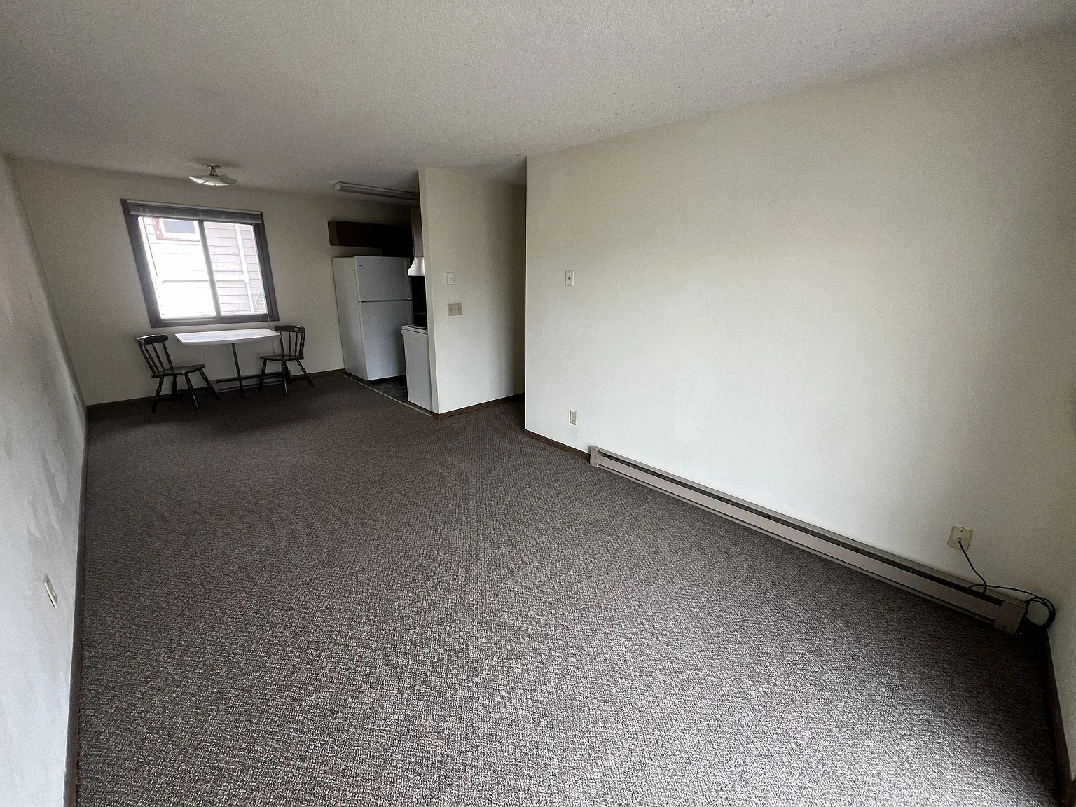 3 bed, $1,485 — Photo 4