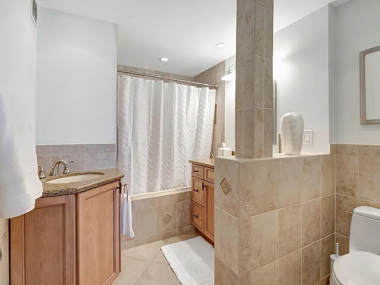 2871 N Ocean Blvd #D506 — Photo 9