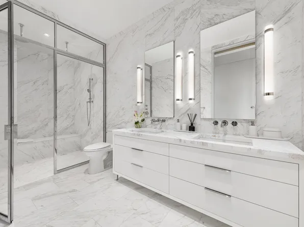 601 Washington Street image 16 of 21