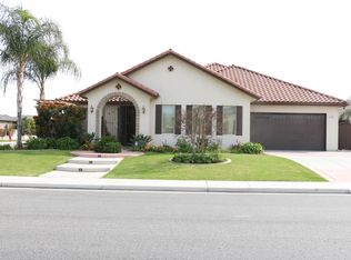 10303 Stoneham St, Bakersfield, CA 93314