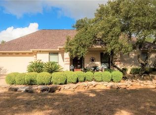536 Nomad Dr, Spicewood, TX 78669