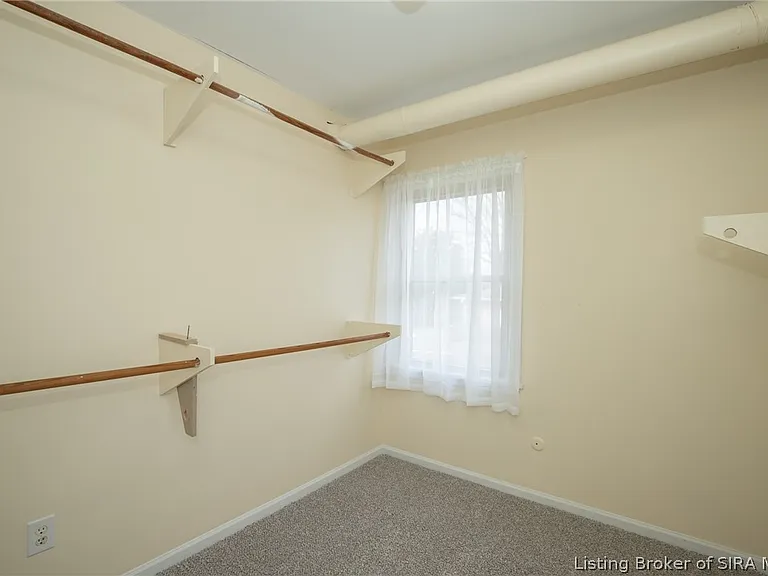 2413 Saint Andrews Rd — Photo 33