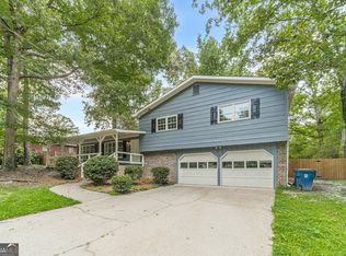 1348 Branchwood Dr, Snellville, GA 30078