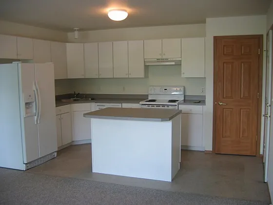 689 Professional Dr #2 — Photo 2