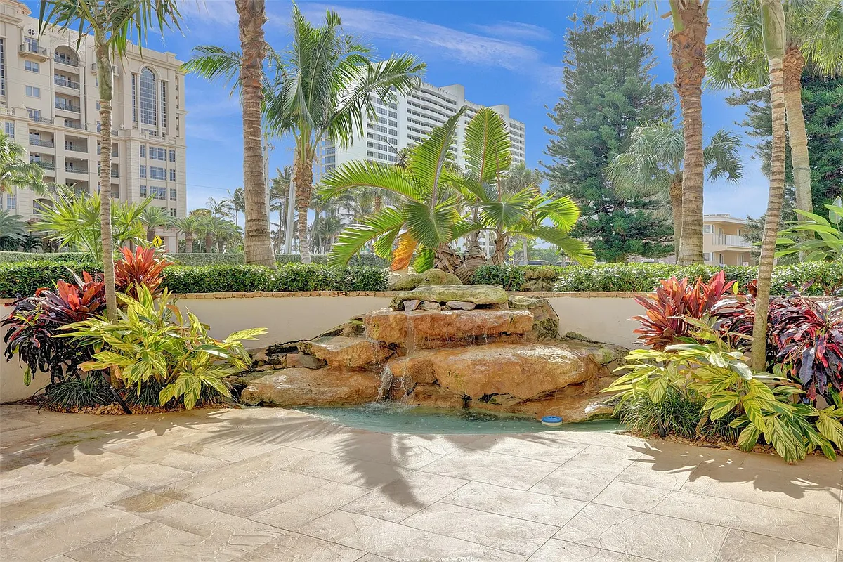 Building Photo - 2501 S Ocean Blvd #103