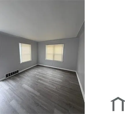 20255 Waltham St — Photo 8