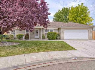 1710 W 24th Pl, Kennewick, WA 99337