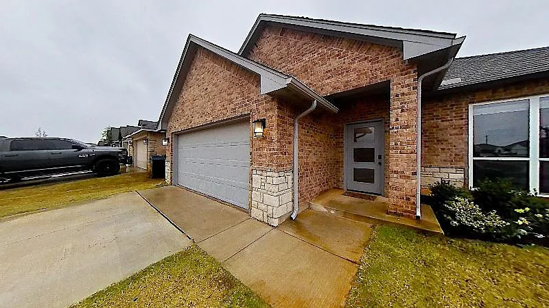Building Photo - 13937 Bedoya Rd