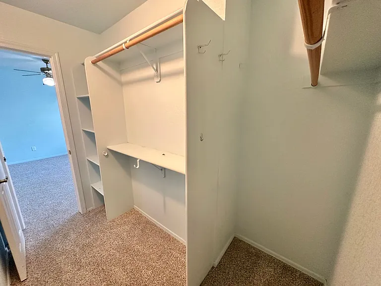 3905 Raymond Ave — Photo 25