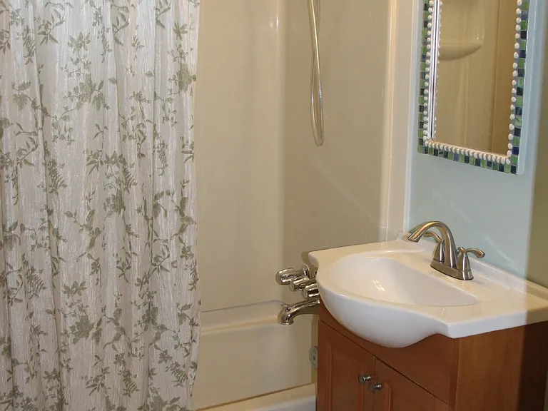 2307 Collins Ave — Photo 13