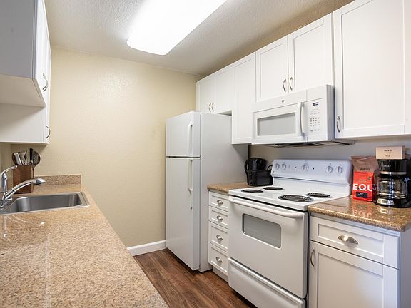 5th image of 111 Saratoga Ave APT 2234