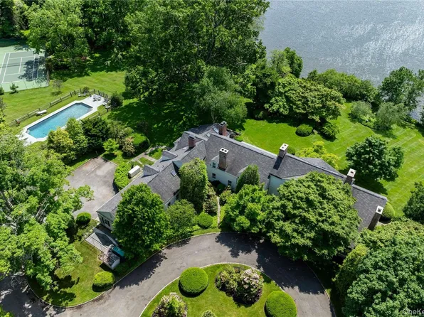 200 Cleft Road, Mill Neck, NY 11765