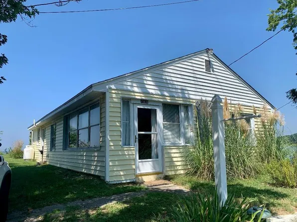 15638 Smith Beach Rd, Eastville, VA 23347