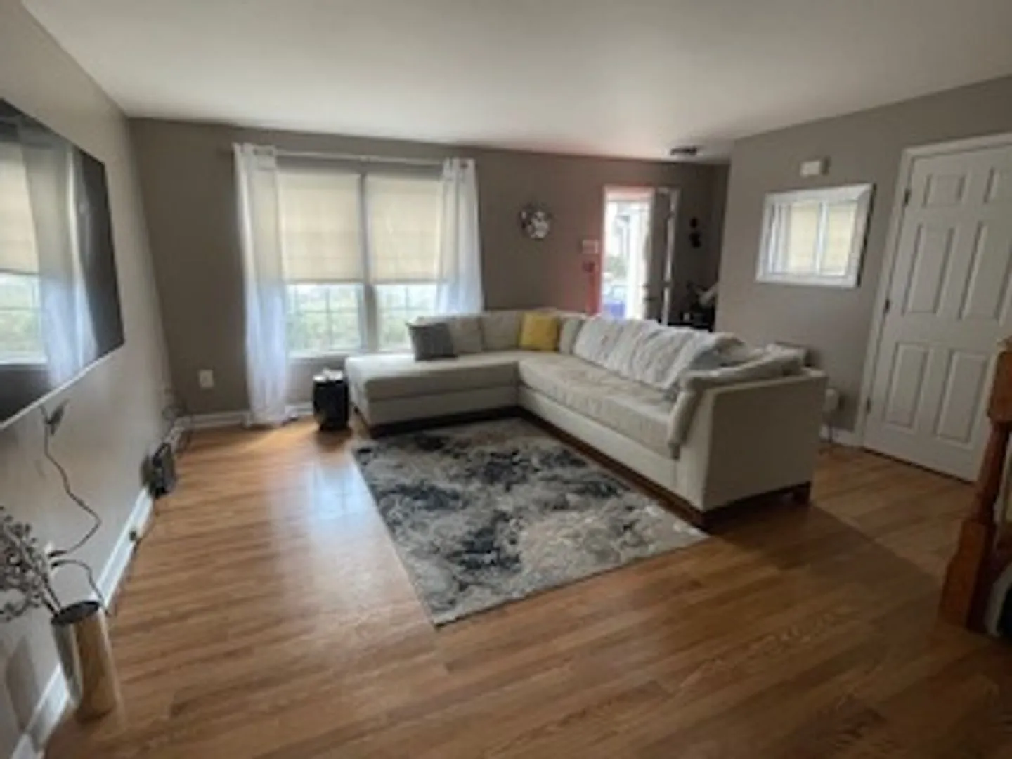 Convenient Townhome — Photo 4