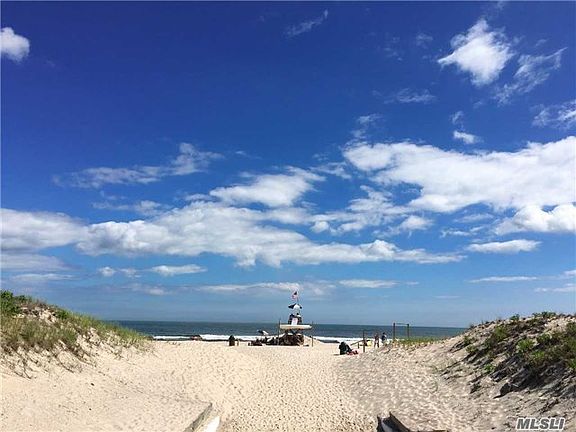 3rd image of 44 Ocean Walk
