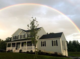 14 Pond St, Mendon, MA 01756
