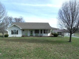 2621 Sam Browning Rd, Lebanon, KY 40033