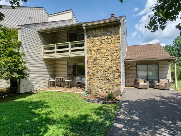 328 Champion Hills Rd Unit 1D, Kuttawa, KY 42055