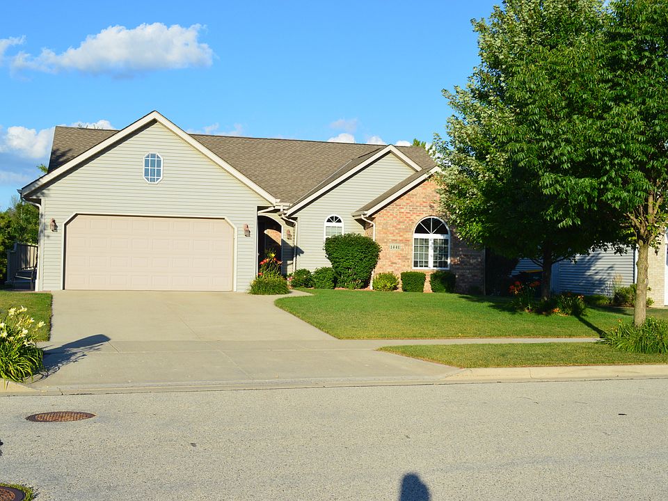 1st image of 1441 Goldenrod Cir