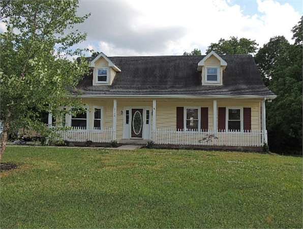 1st image of 3402 Eastwood Dr