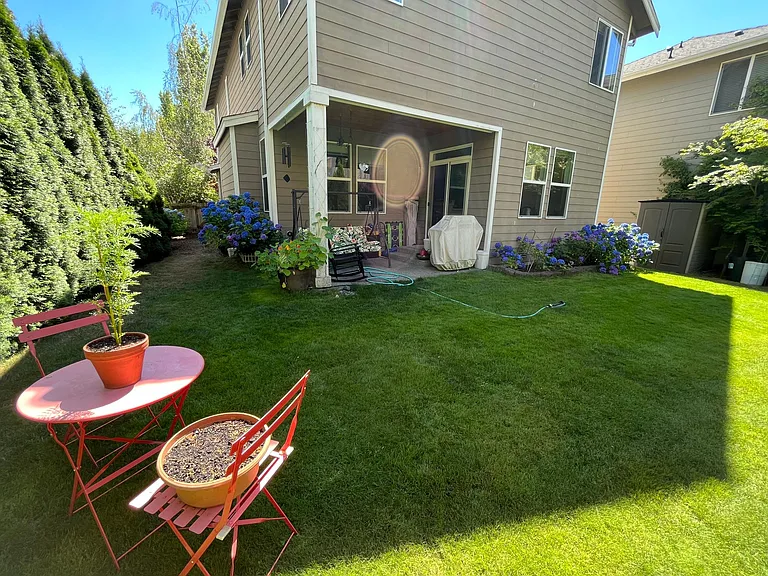 24024 SE 23rd St — Photo 33