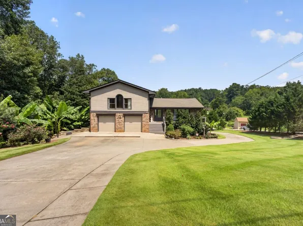 43 Bailey Dr SW, Lilburn, GA 30047