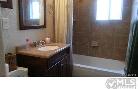 3rd image of 6302 Riverton Ave