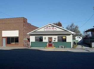 116 W Maple St, Slater, MO 65349