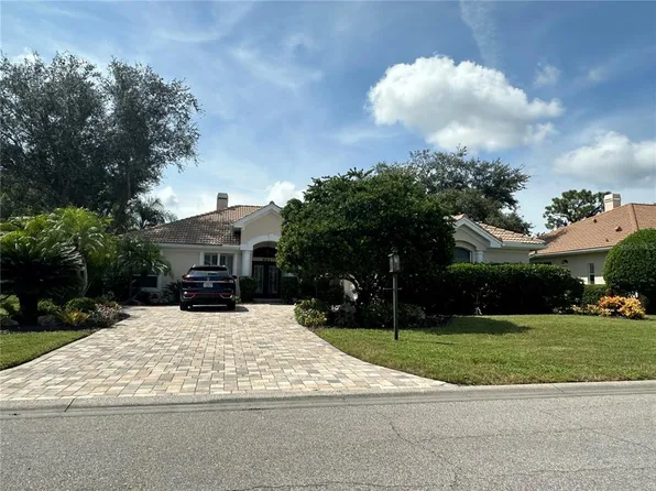 423 Autumn Chase Dr, Venice, FL 34292