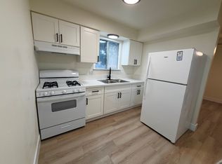 1902 Sheridan St APT B, Selma, CA