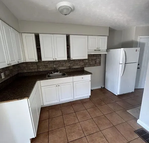 321 W Norman Ave #2 — Photo 4