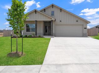 590 Emmy Jean Dr, Blanchard, OK 73010