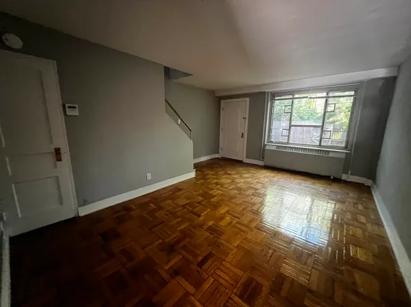 67-20 185th Street image 1 of 6