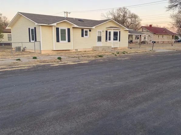 202 Walnut St, Clayton, NM 88415