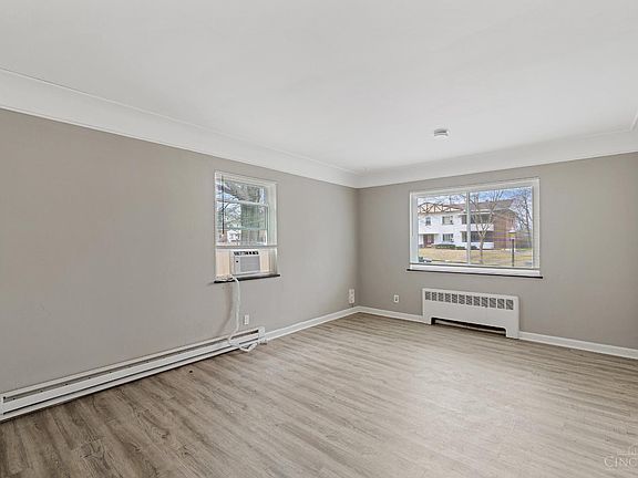 5th image of 7100 Eastlawn Dr