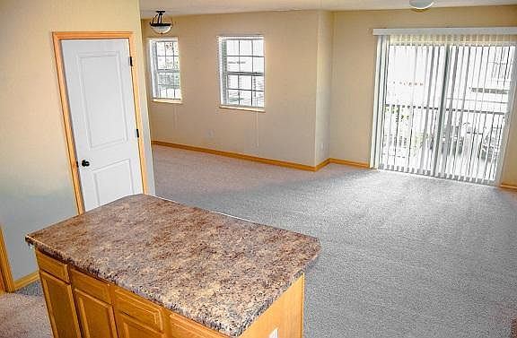 2nd image of 2858 W Lakewood Dr