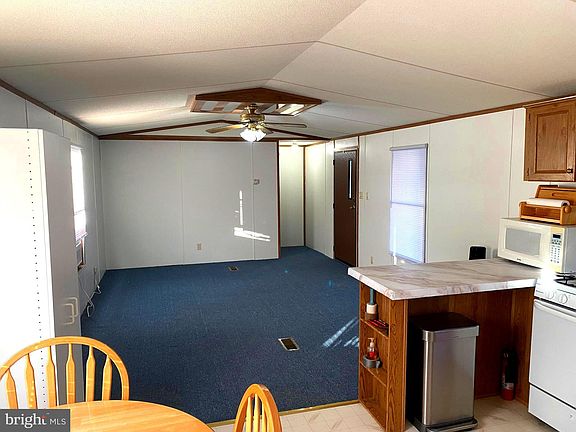 4th image of 21 Daltons Trailer Park