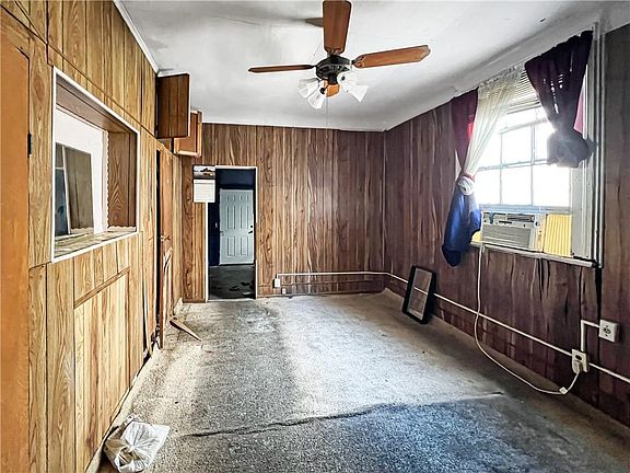 3rd image of 1454 N Roman St