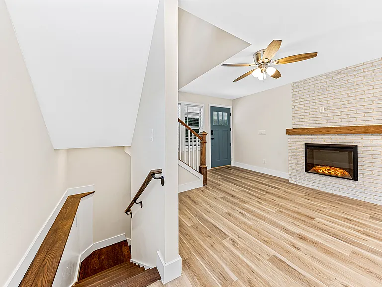 42 Forsythe St — Photo 34