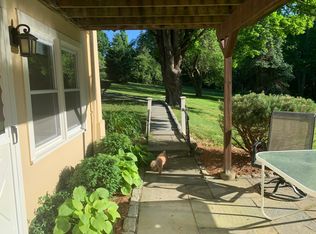 11 Old Hyde Rd, Weston, CT 06883