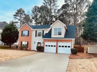 3461 Rockmill Dr, Ellenwood, GA 30294
